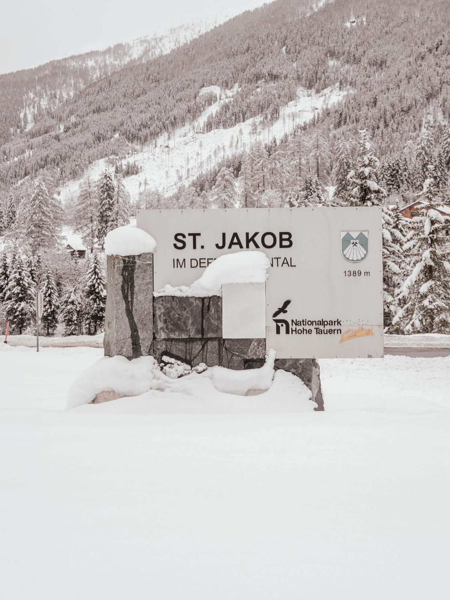 Aura Bed & Breakfast Sankt Jakob in Defereggen Exterior photo